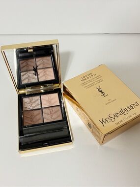 🌸 Yves Saint Laurent Mini Clutch Eyeshadow 100 Stora Dolls